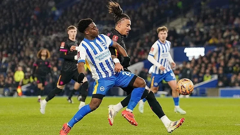 Chelsea đấu với Brighton 01