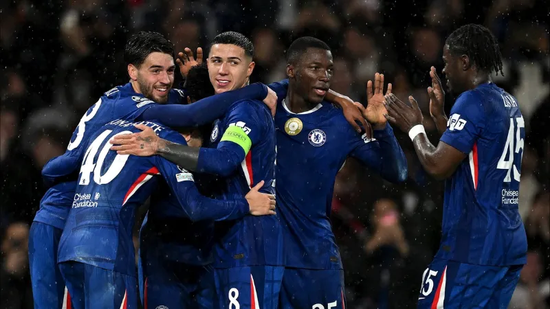 Nhân sự chủ chốt và phương án thay thế